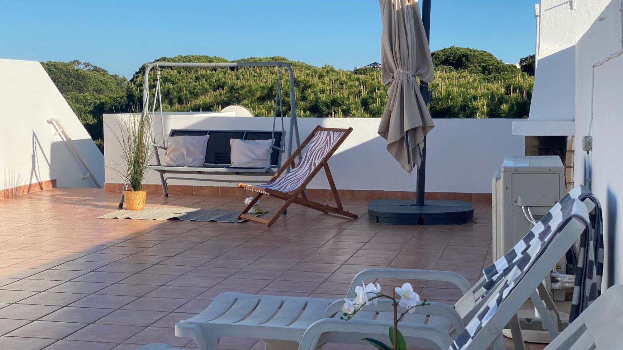 Green Paradise T2 With Pool Rooftop Apartment